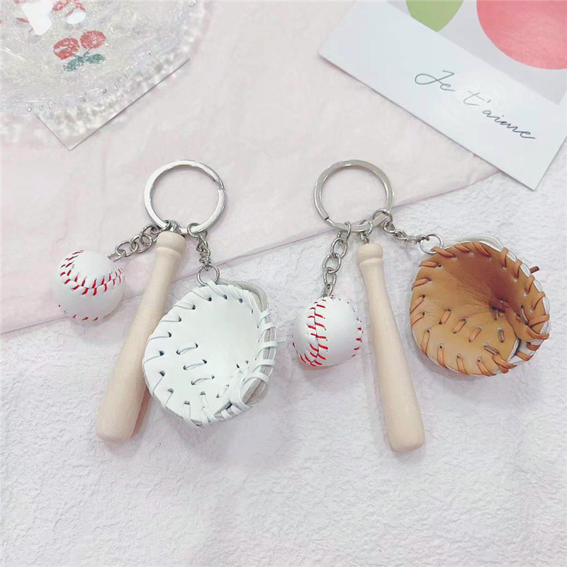 Mini simulation baseball fun three-piece key chain pendant baseball sports commemorative gifts cross-border e-commerce hot sale Mini simulation baseball fun three-piece key chain pendant baseball sports commemorative gifts cross-border e-commerce hot sale