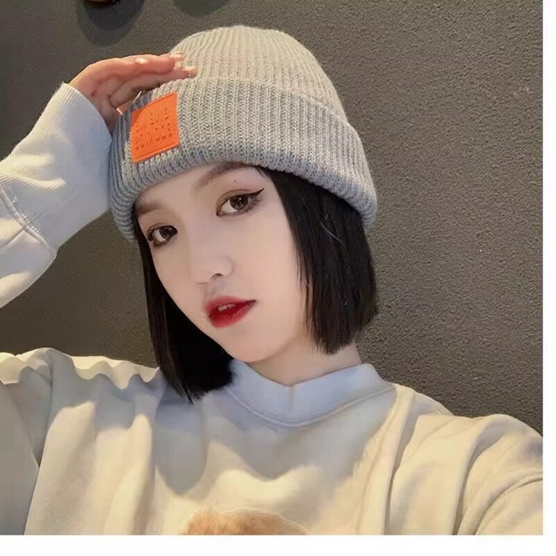 Knitted Hat for Women, Winter Wig Hat, Fashionable Internet Celebrity Slouchy Beanie, Bob Full Head Cover, Realistic Human Hair-Like Texture