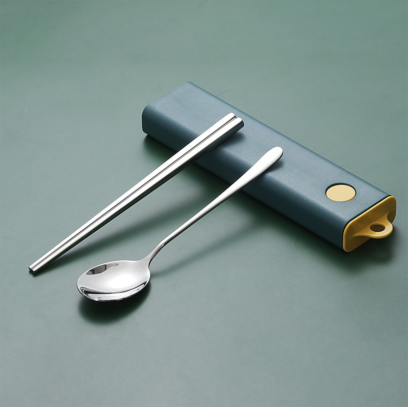 맨몸의 숟가락과 젓가락 - 파란색