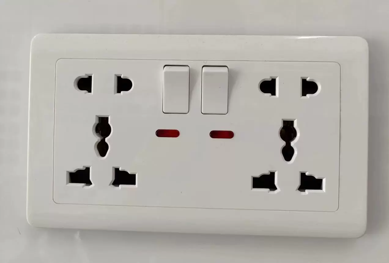 Luoge Wall Ultra-Thin Switch Panel - Lightweight, Multi-Config Electrical Socket Box with Light