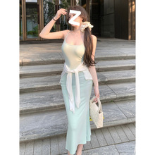 纯欲风吊带连衣裙女夏季高级感露背气质鱼尾裙收腰显瘦包裙后妈裙