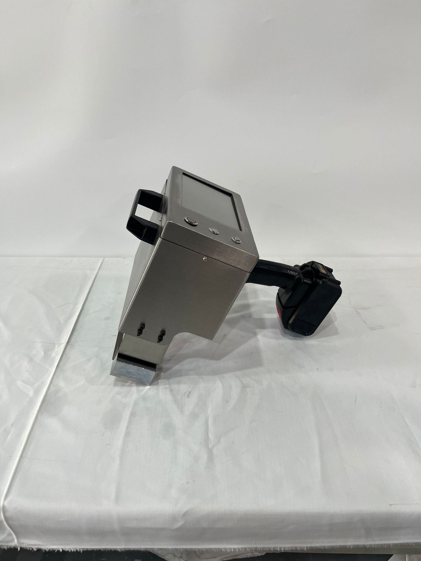 Máquina de codificación eléctrica portátil Xuanyi, máquina de marcado neumática tipo aguja, máquina de grabado de placas de acero metálico, máquina de grabado de chasis de automóvil