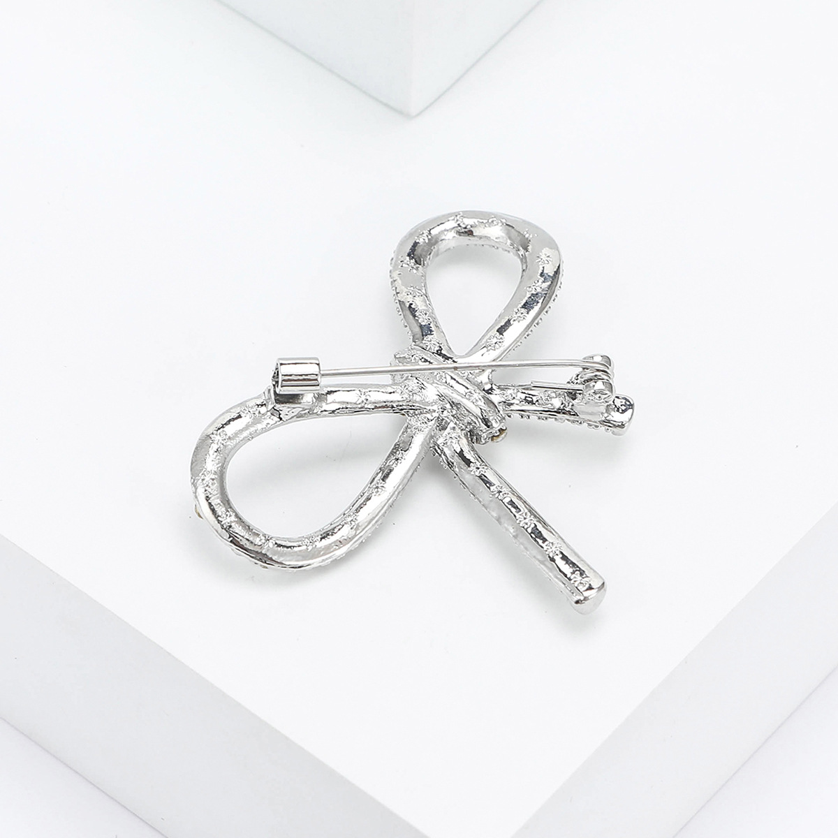Simple Style Style Simple Style Pin Bow Knot Alloy Plating Inlay Rhinestones Women's Brooches