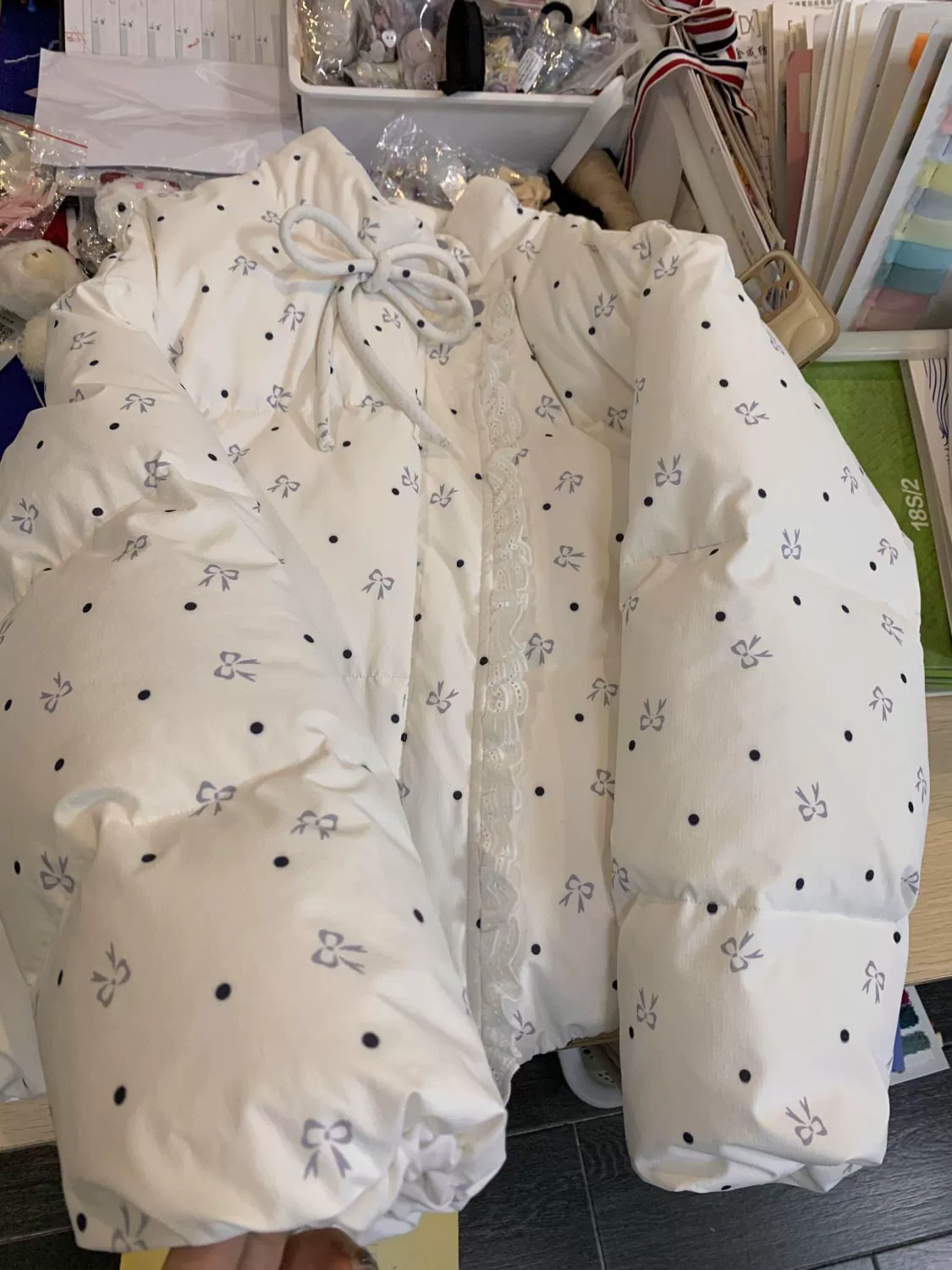 Zun Du супер милый! [Детская одежда] для девочек 2025 осень и зима новая школьная ветряная точка