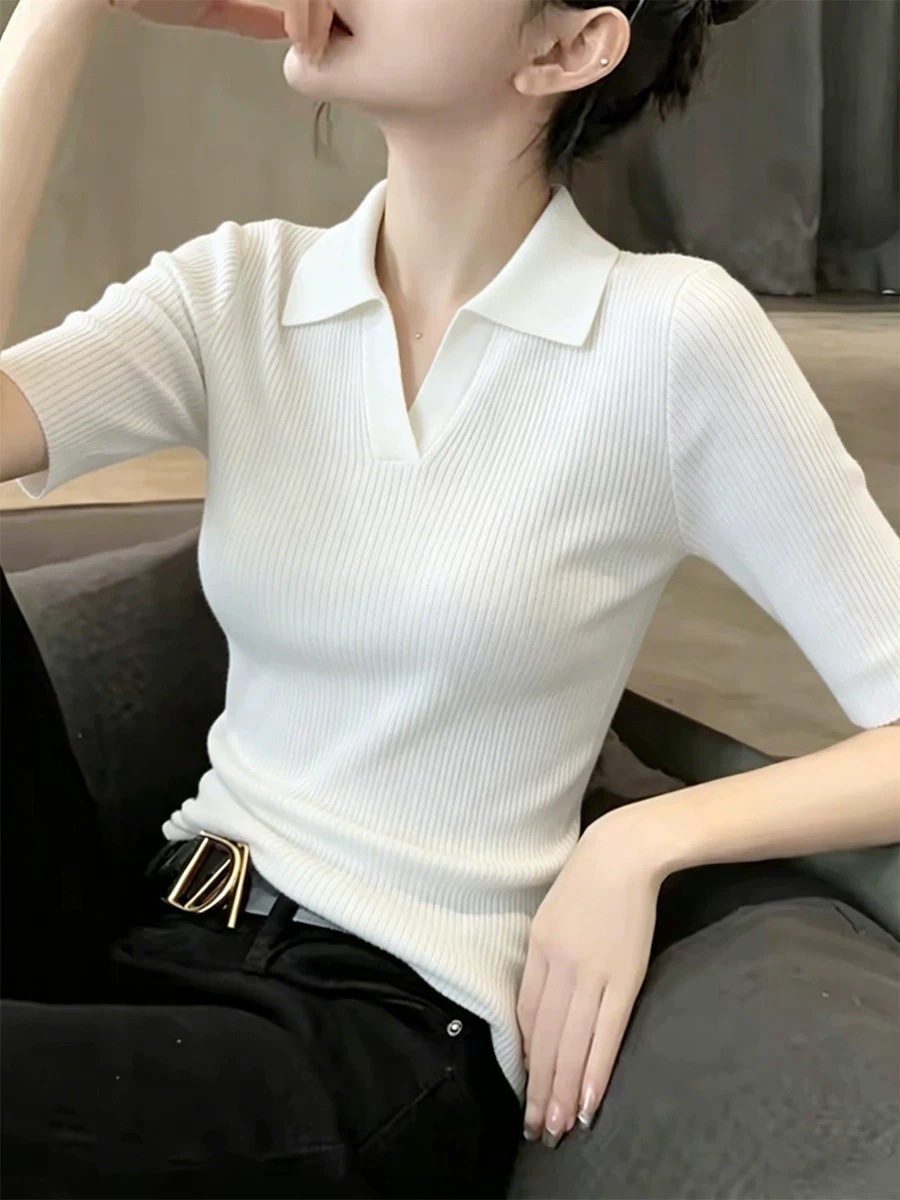 Áo thun polo cổ bẻ tay ngắn nữ dáng rộng mỏng nhẹ mùa hè — màu xanh nhạt