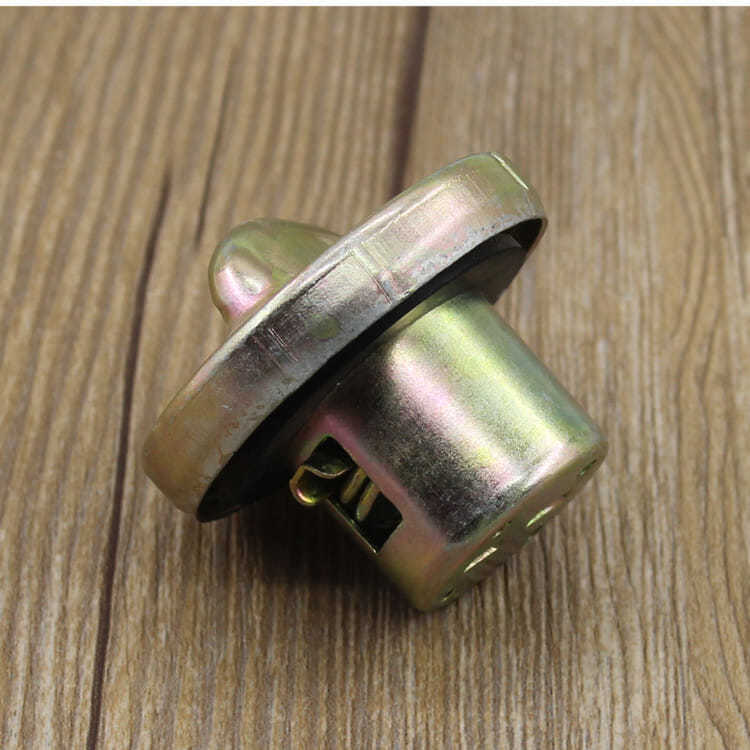 Cubierta del tanque de combustible de la motocicleta Guangyang 125 cubierta de aceite haomai 125 cubierta de la cerradura del tanque de combustible GY6-125 scooter cubierta del tanque de combustible