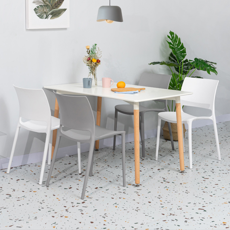 Silla de Comedor Moderna y Minimalista, Silla de Plástico para Ocio, Negociación, Restaurante al Aire Libre, Balcón, Protección Solar, Respaldo de Plástico, Fabricante de Sillas, Venta al por Mayor