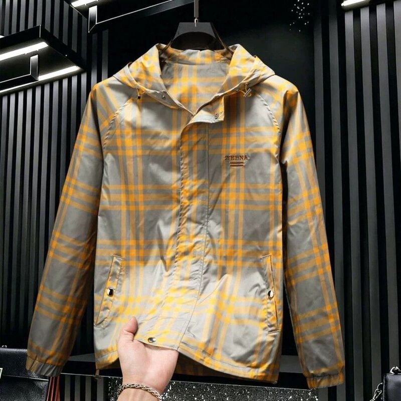 European Fashion High-Quality Light Luxury Embroidered Letter Stripe Plaid Softshell Spring and Autumn Hooded Casual Jacket Men's Coat