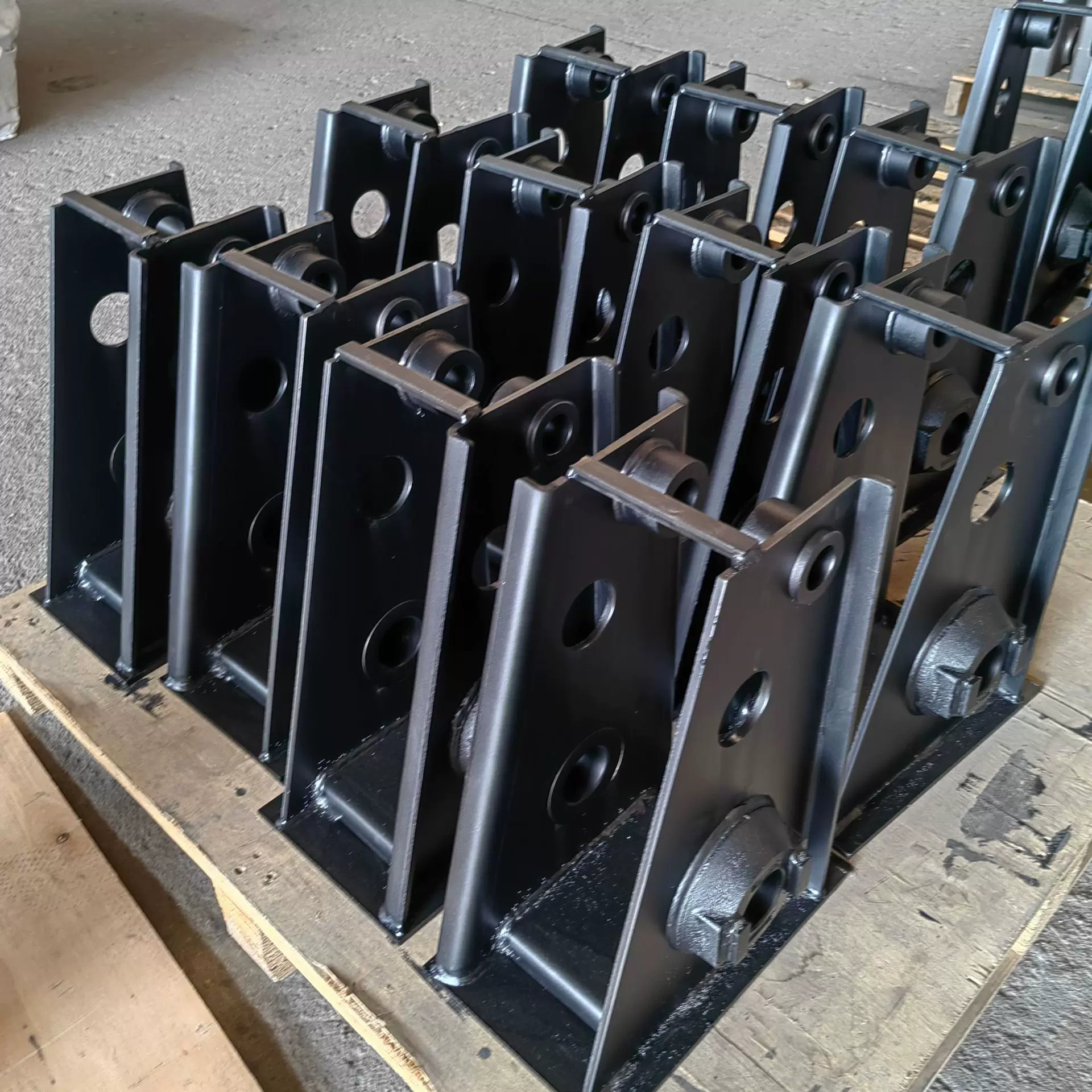 中骏德式BPW悬挂配件长期德式前支架量大优惠