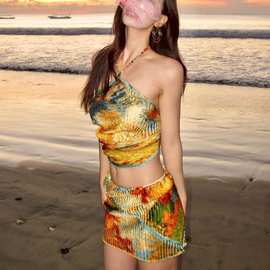 泳衣泰式油画2025比基尼绝美分体性感纯欲ins高颜值温泉海滩四件