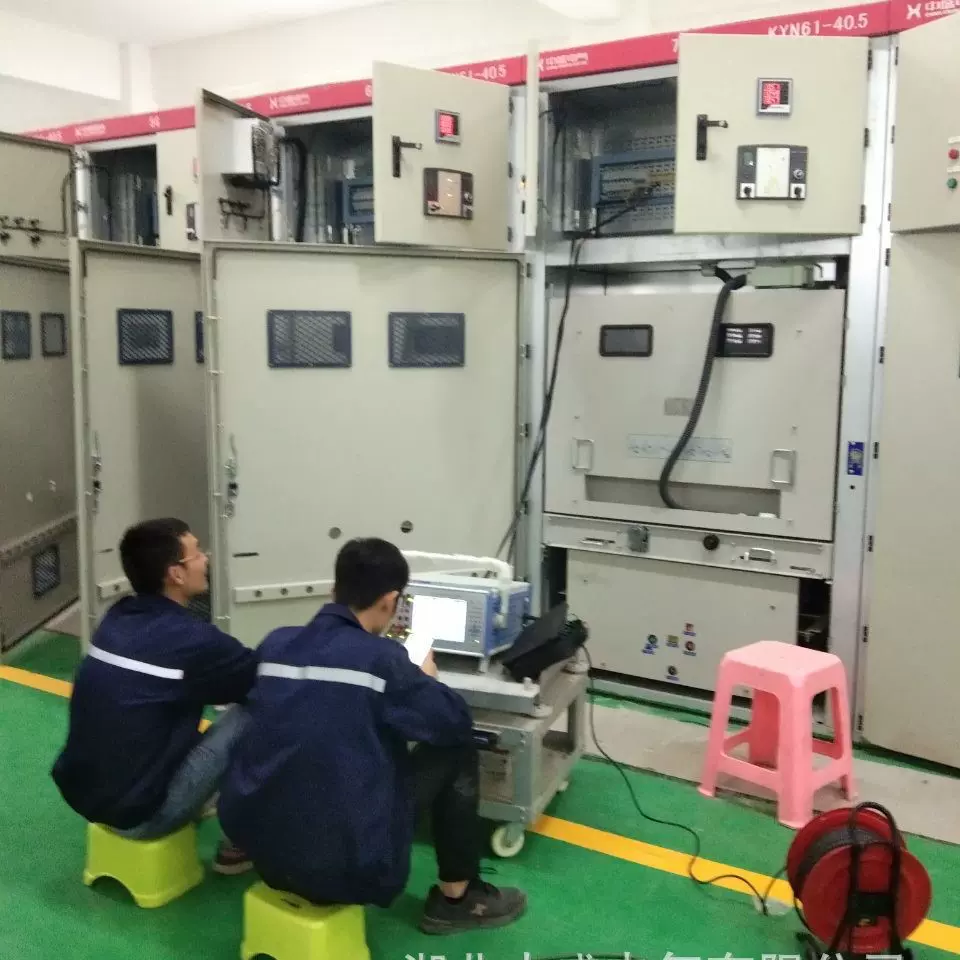 35kv高压开关柜 开关柜采用中置式结构设计