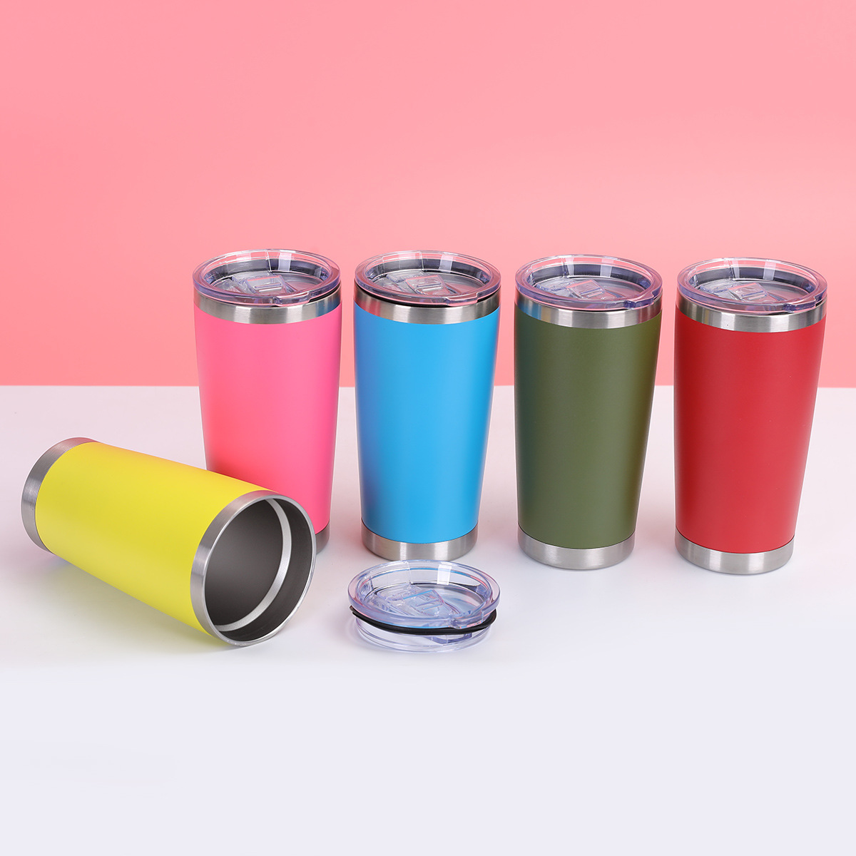 Taza de coche transfronteriza de 20oz Taza de aislamiento de refrigeración al vacío de doble capa de acero inoxidable 304