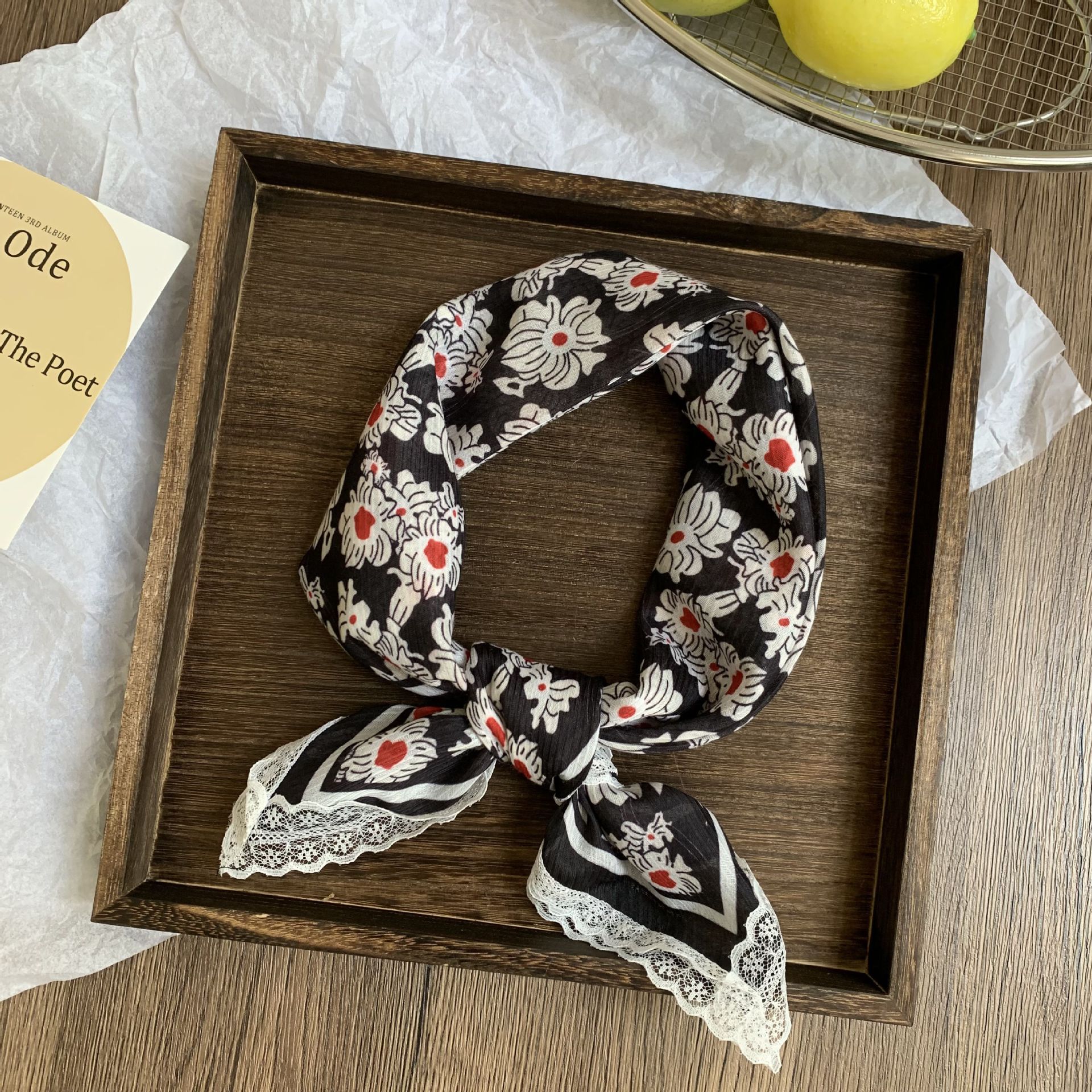 Buñuelo de seda cuello pequeño buñuelo cuadrado primavera y verano nueva moda decoración buñuelo de cuello paquete buñuelo de cabeza buñuelo de verano buñuelo de cabello buñuelo de cabello