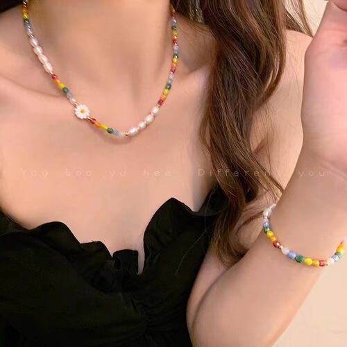 Dopamine Colorful Pearl Flower Necklace for Women - Summer  New Arrival, Light Luxury Clavicle Chain, Elegant Design, Choker Necklace