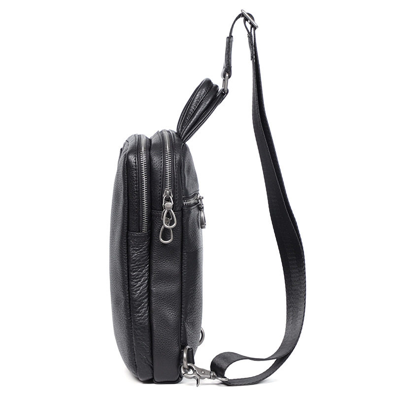 Túi đeo chéo nam da bò thật kiểu đeo ngực tiện lợi 18×8×31 cm — Màu đen chi tiết 9