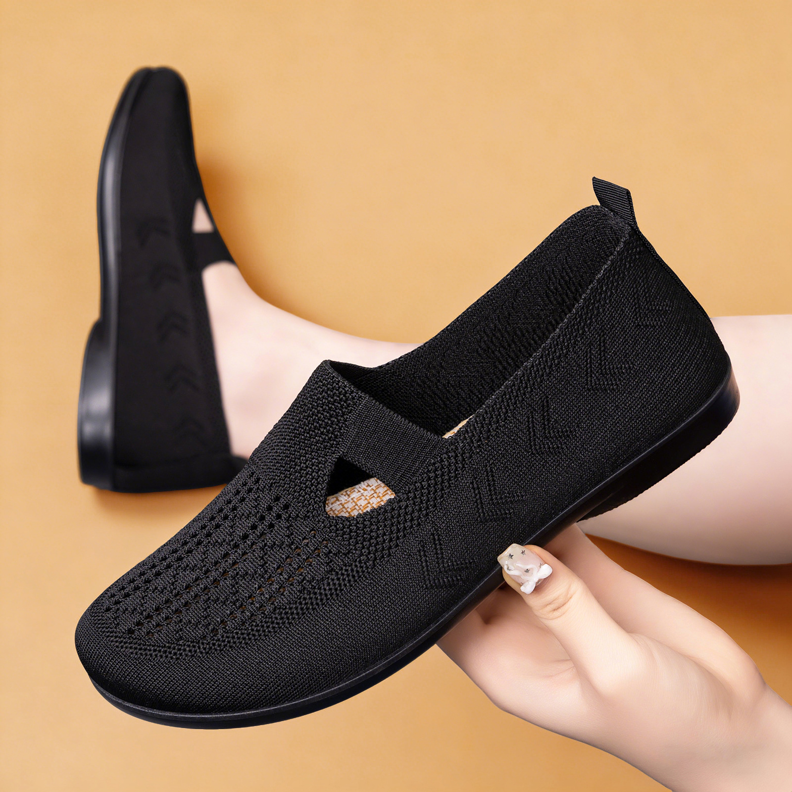 Zapatos casuales para mujeres 2026 primavera nuevos zapatos transpirables de suela suave madres de mediana edad zapatos ligeros y cómodos image 3