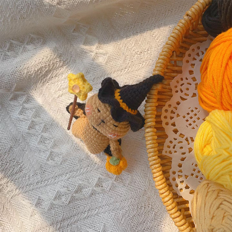 Hui Handmade DIY Halloween Gift Wool Crochet Magic Hat Capybara Doll Knitting Material Package Hui Handmade DIY Halloween Gift Wool Crochet Magic Hat Capybara Doll Knitting Material Package