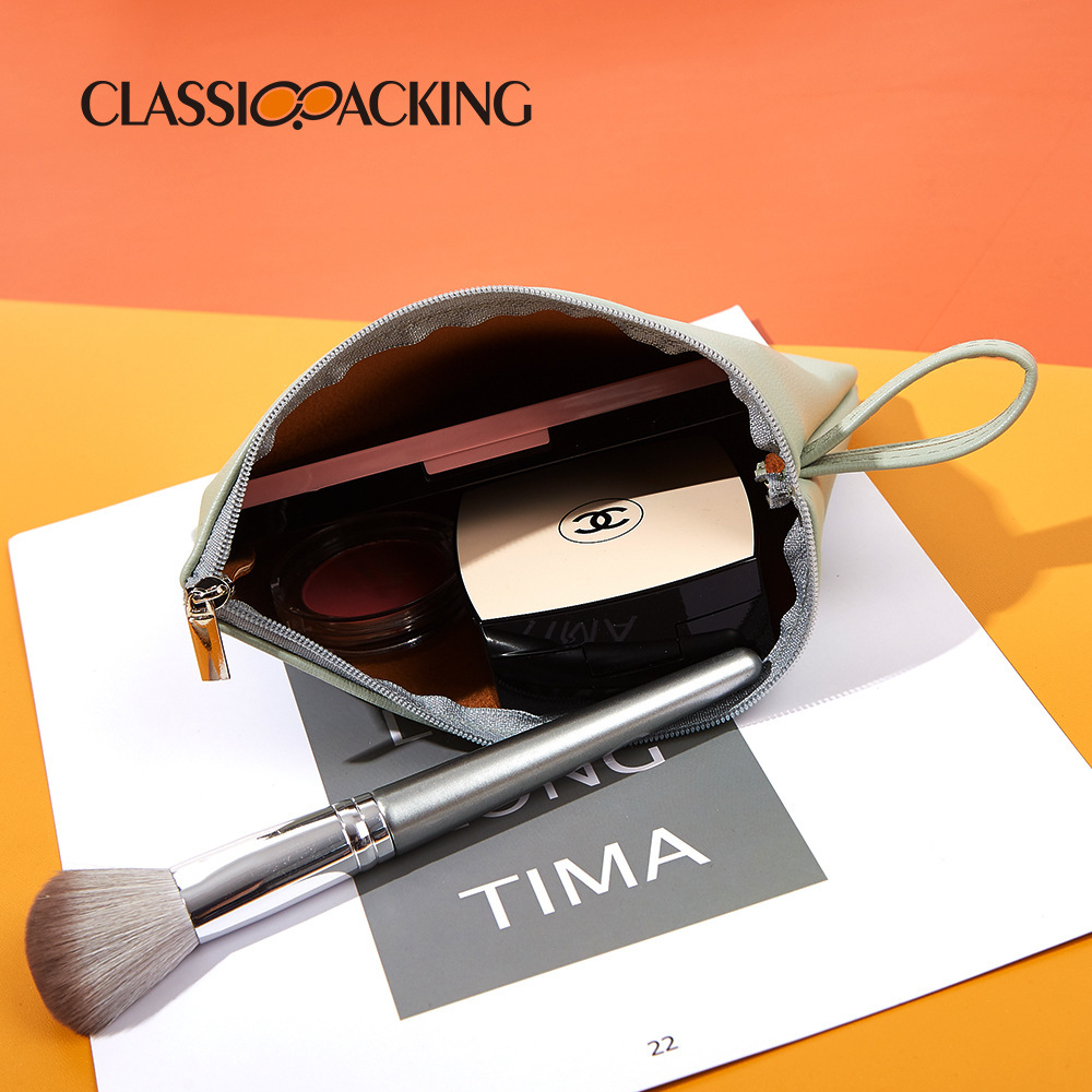 2025 bolsa de almacenamiento simple japonesa bolsa de almacenamiento de cosméticos portátil portátil bolsa de toalla de tía multifuncional sobre rojo