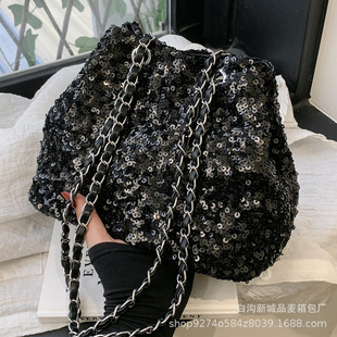 С���OӋ�μ����Ů2026�¿�r���|��朗l��б�����Ƭ�nϵˮͰ��