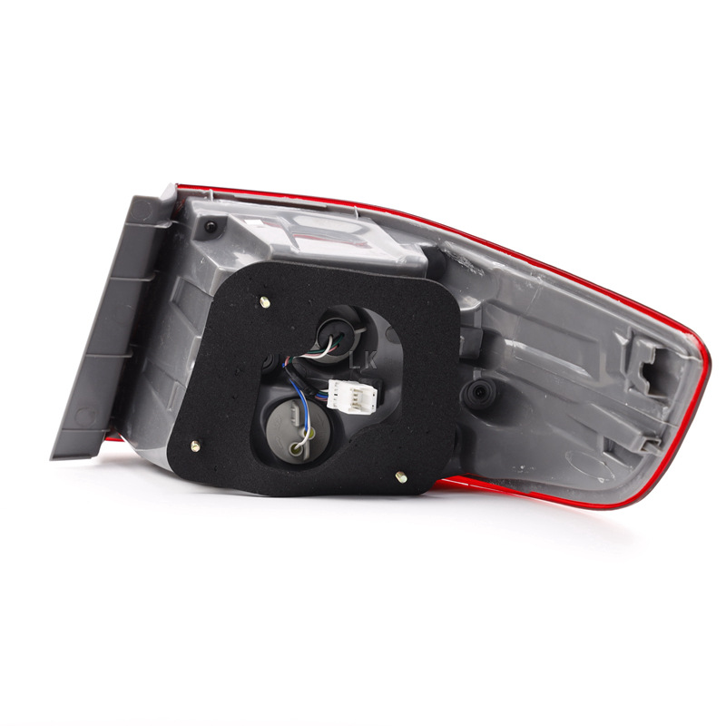 Suitable for 11-14 Kia K2 rear tail lamp assembly 15-17 K2 rear lamp cover left and right reversing brake lamp housing