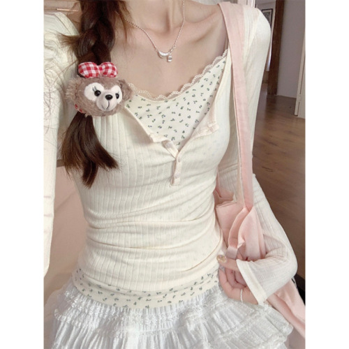 Sweet floral lace-trimmed short-sleeve mock-two-piece sheer-look T-shirt—slimming, cropped top with short sleeves