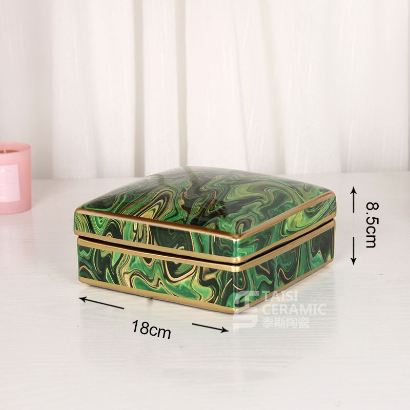 녹색 분말 상자