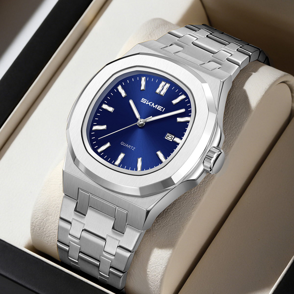 Momento de negocios de acero 30 metros reloj de cuarzo impermeable calendario único reloj de hombre comercio exterior suministro transfronterizo al por mayor