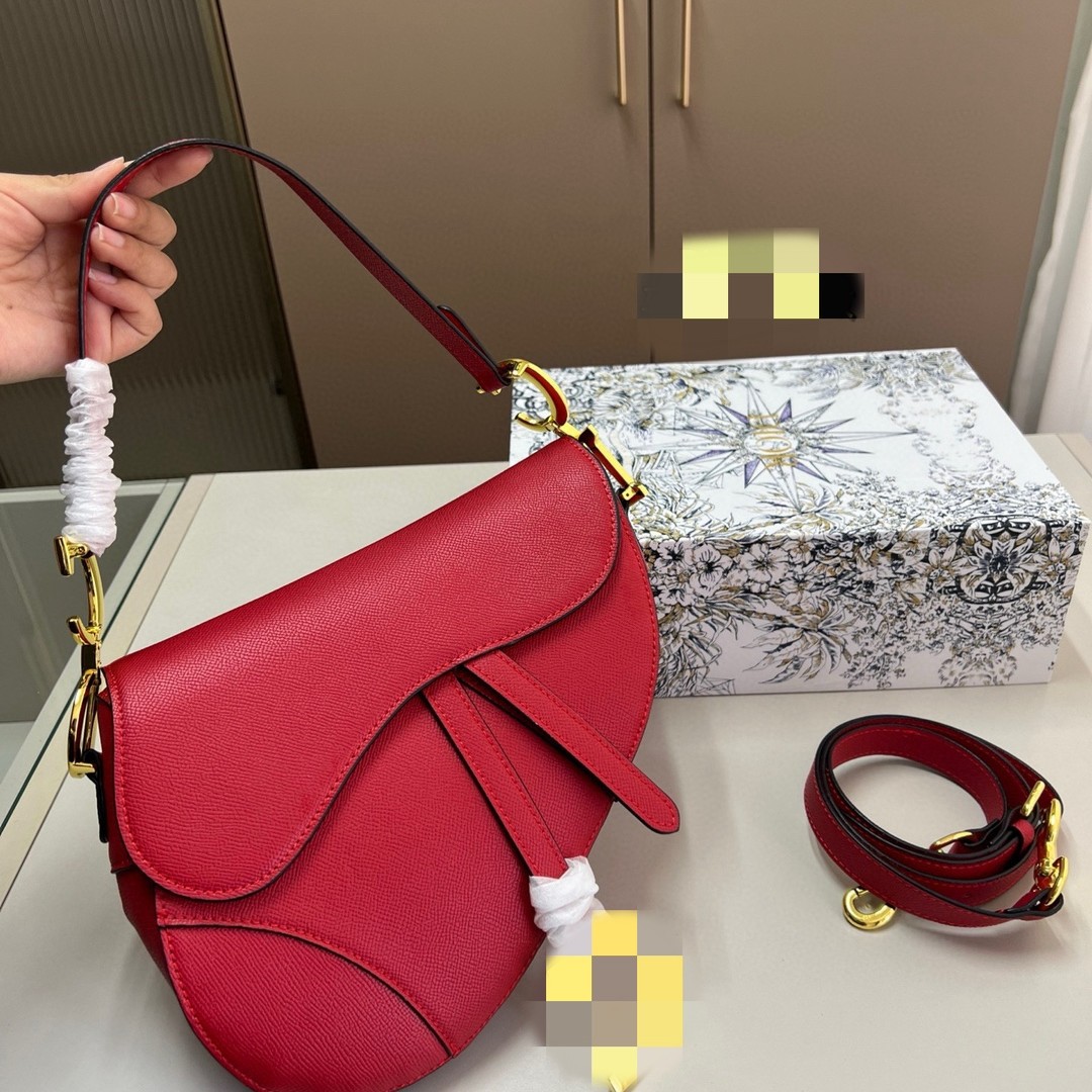 Transfronterizo Dijia Saddle Bag D Saddle Bag damas mochila de moda universal comercio electrónico transfronterizo para llevar productos