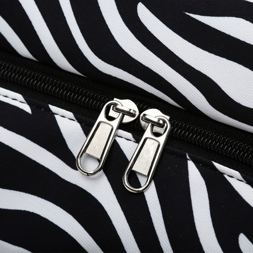 Large-capacity striped travel tote bag that can fit on top of a rolling suitcase, lightweight for women, suitable for business trips and travel, portable luggage storage bag