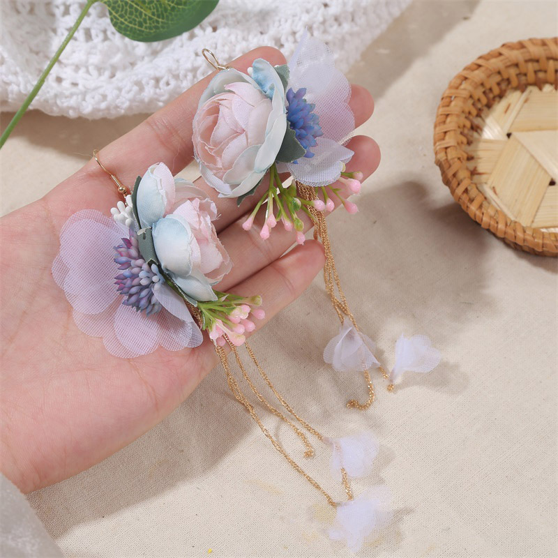 Korean Simple Long Tassel Fabric Flower Earrings display picture 3