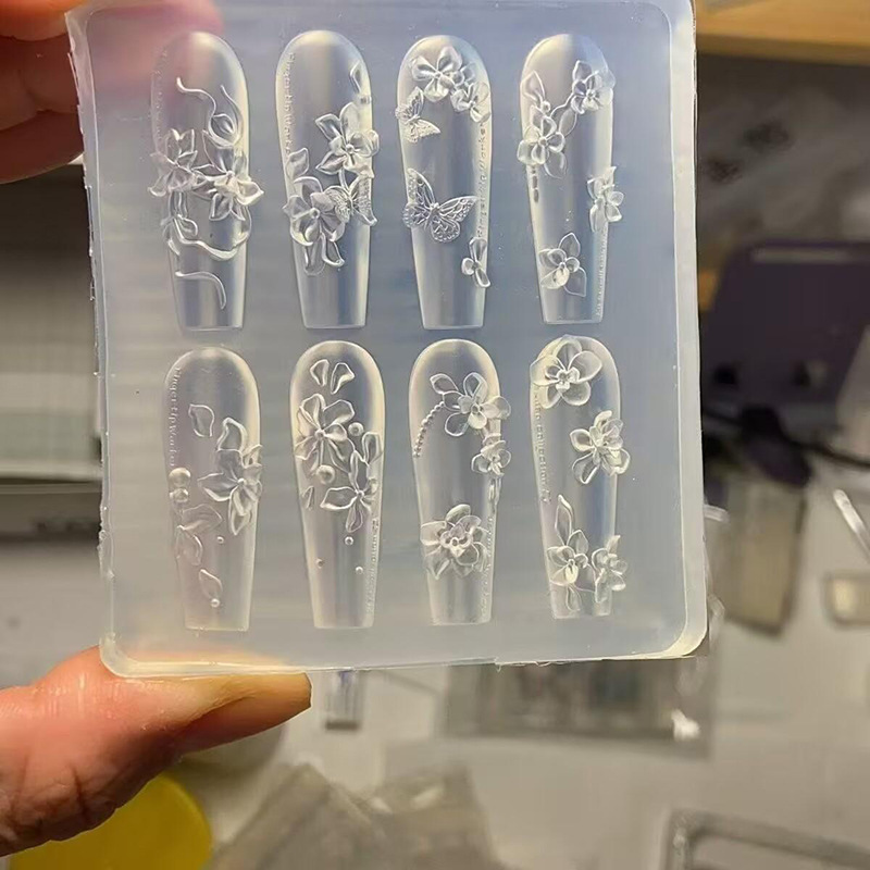 フランスの蔓の花高透明ネイルアートモールド手作り DIY 立体レリーフジュエリーネイル装飾シリコーン研磨ツール|undefined