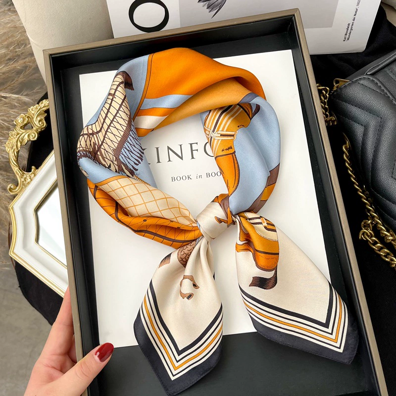 Практичный подарок маме, маленький квадратный шарф ко Дню матери, новый стиль для женщин 70 лет, универсальный шелковый шарф ко Дню матери, высококачественный 20.