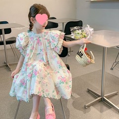 女童時髦碎花百褶裙2024夏季新款中大童洋氣休閒短袖女孩連衣裙潮