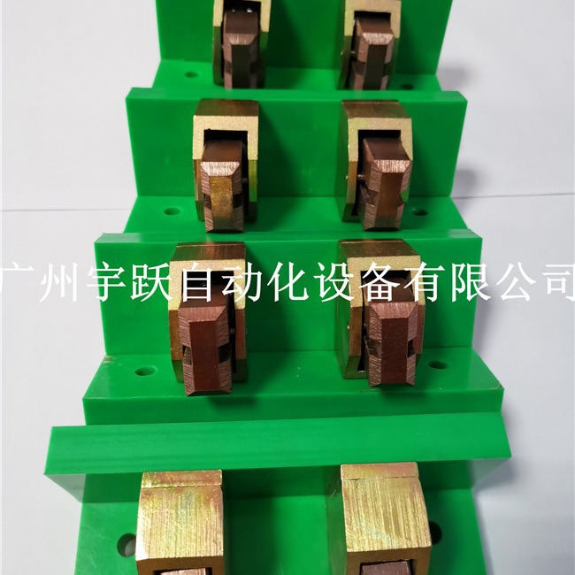 厂家供应AGV充电装置 60A充电刷AGV充电机AGV充电刷AGV刷块刷板