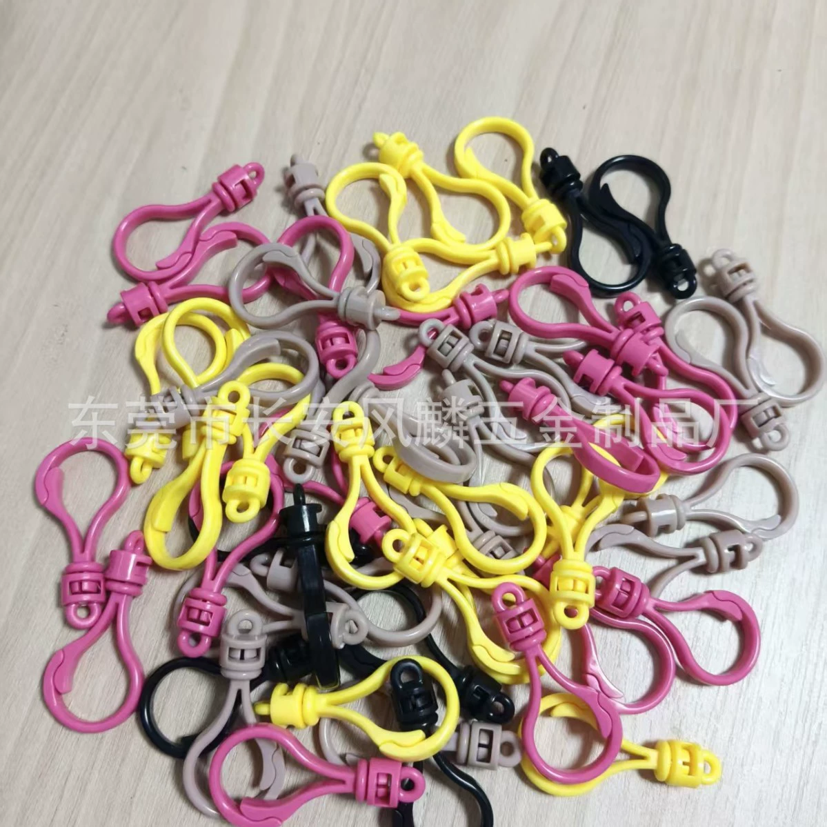 Аксессуары для игрушек, пластиковая вращающаяся пряжка для лампочки, подвесная пряжка для куклы, подарочная пряжка, красочная пряжка в форме тыквы, пластиковая пряжка из полипропилена