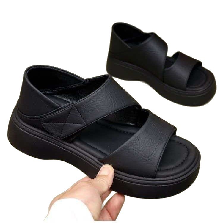 Zapatos de mamá para aumentar la altura de las sandalias romanas para mujeres 2026 verano nuevo muffin casual con suela suave velcro zapatos de playa