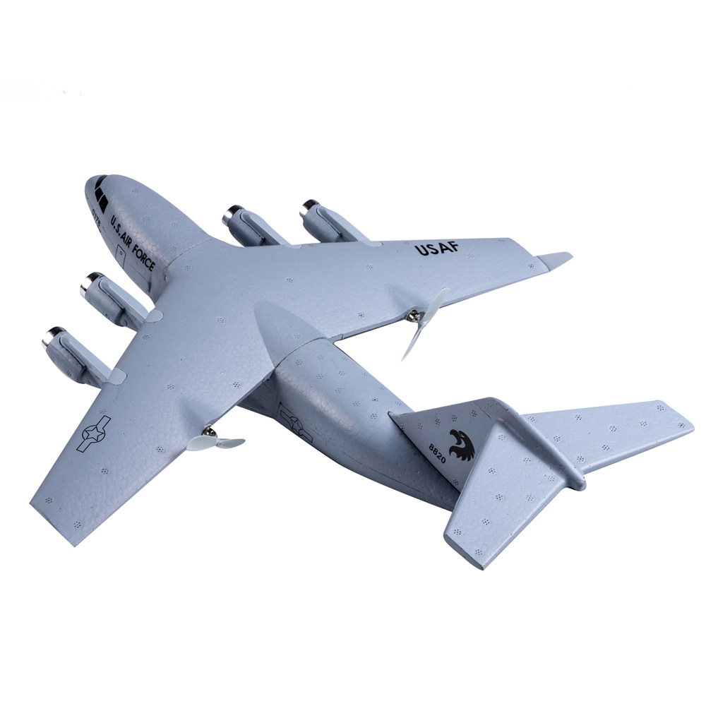 China's Yun-20 Fixed-wing Foam Remote-controlled Glider Hand-made Model Simulates The USMilitary C17 Military Transport Aircraft