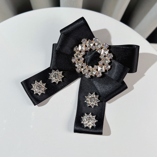 South Korea Vintage Alloy Rhinestone Shirt Corsage High Sense Niche British Academy Style Women Fashion Bow Ties Decoration