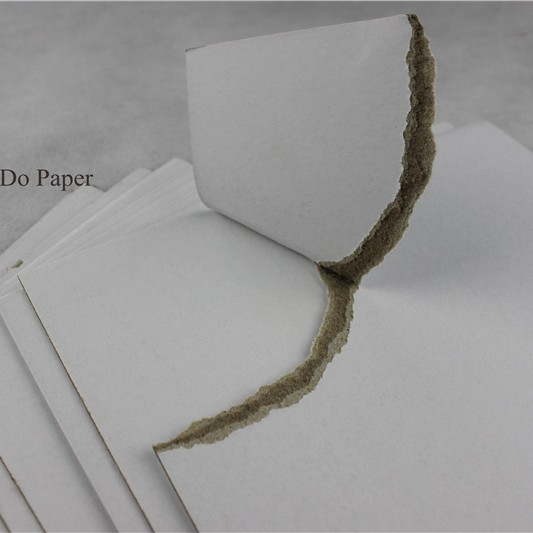 白底白板纸 双面白色芯层灰色 高厚度高克重硬板纸