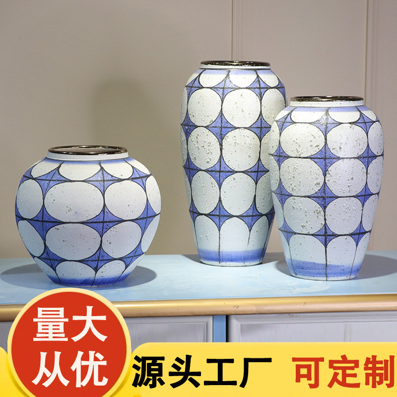 Jingdezhen soil feather ceramic vase new pastoral style country desktop decoration stoneware Jingdezhen soil feather ceramic vase new pastoral style country desktop decoration stoneware