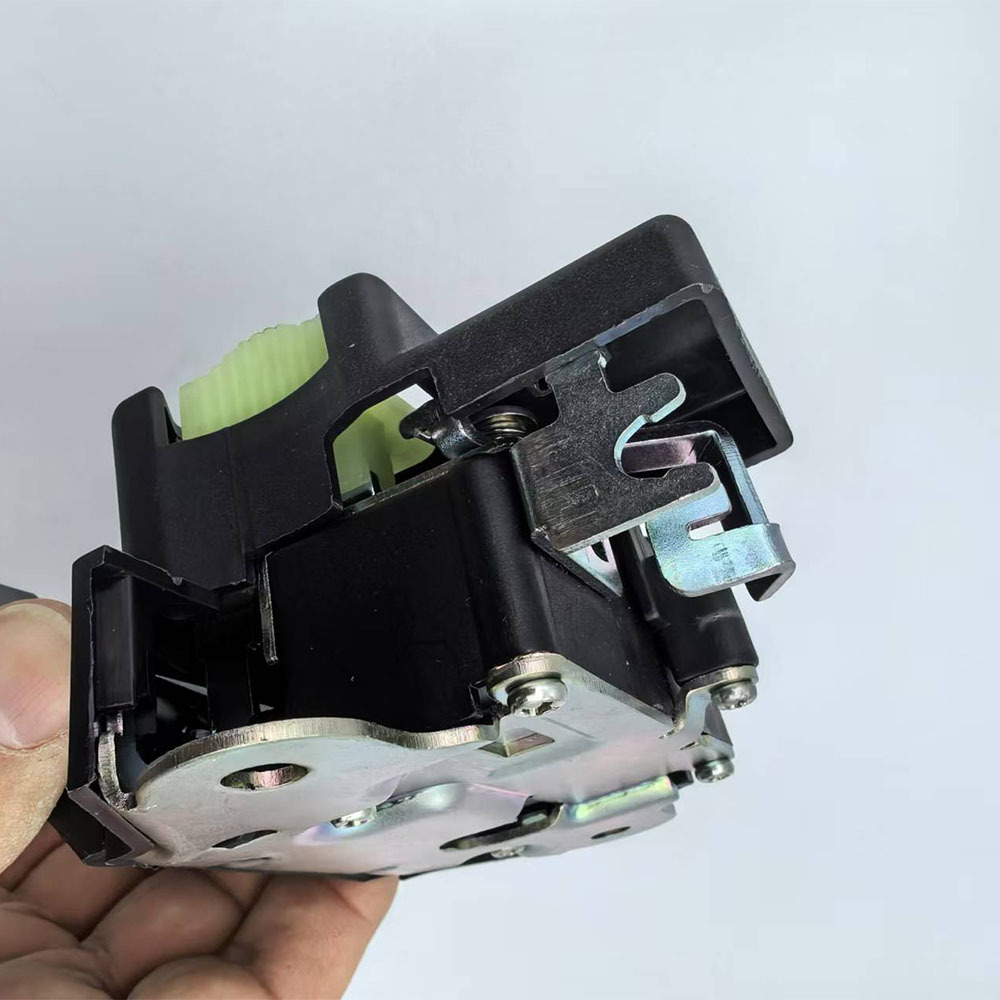 81230-A7030 Is Compatible with the Central Locking System of the Hyundai Accent
