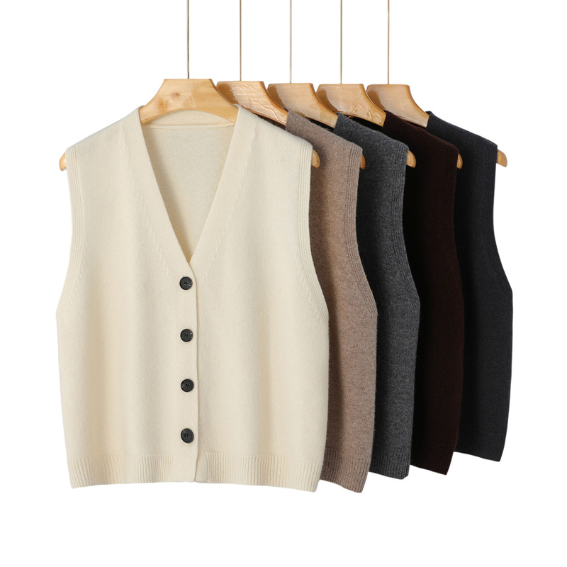 2025 New Autumn and Winter Pure Wool Women's Short Loose V-Neck Pure Color Button Outer Knitted Cardigan Sweater Vest 2025 New Autumn and Winter Pure Wool Women's Short Loose V-Neck Pure Color Button Outer Knitted Cardigan Sweater Vest