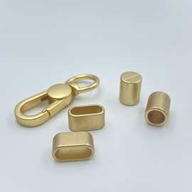 批发合金吊钟纽扣扣子止绳松紧调节扣织带斜跨手机绳壳五金配件勾