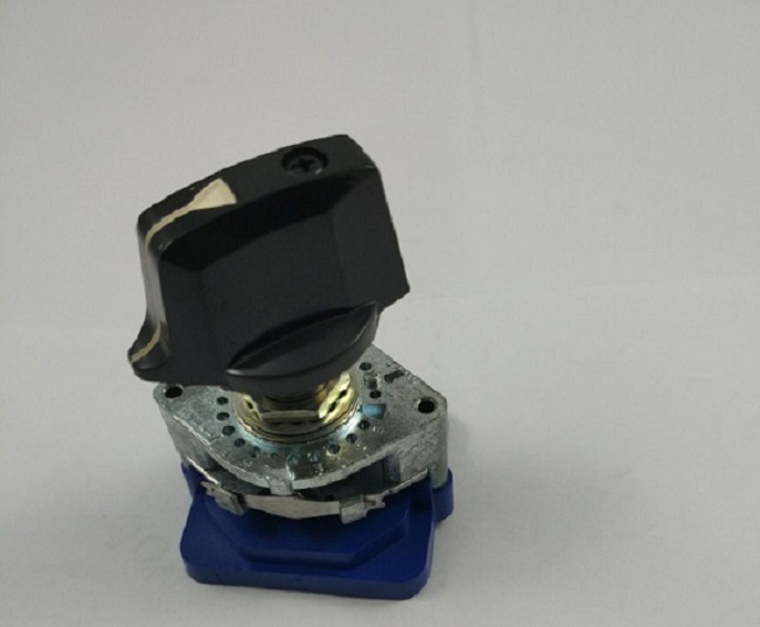 DPK01-003N20R东侧DPK01-020J20R兄弟机床斗山机床配件倍率开关