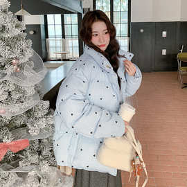 浅蓝色格纹波点撞色短款羽绒服外套女冬2025新款韩系白鸭绒面包服