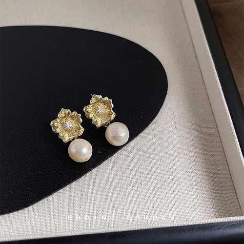 [Collection] Freshwater Pearl Original Design Handmade Earrings 925 Silver Needle French Retro Earrings Factory Earrings