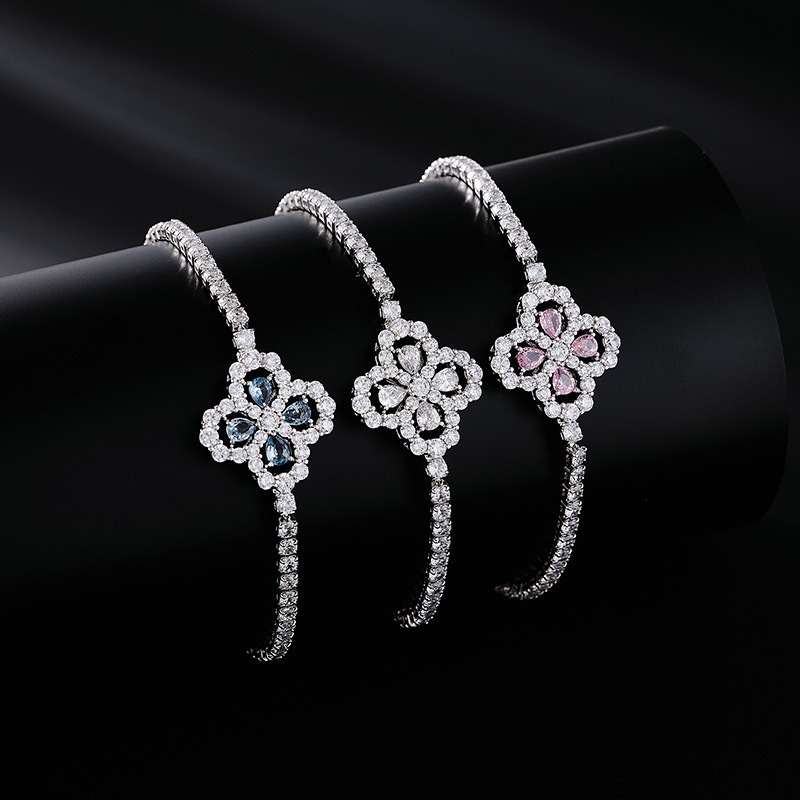 Light Luxury and Sweet Inlaid Sapphire Flower Bracelet, Feminine, Versatile, High-End, Full-Zirconium Bracelet, Women's Bracelet Wholesale