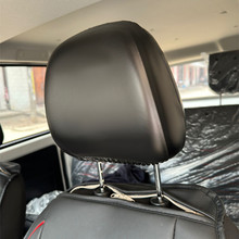 汽车通用五座七座前后排通用座椅头枕套皮革全包货车防尘防污罩