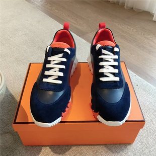 �W��24�¿�H��ţƤ�\��͸��ЬŮ�W�tͬ�����m��Ь�r�а峱��
