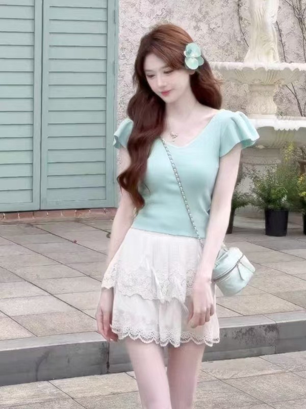 그린 고품질 모델